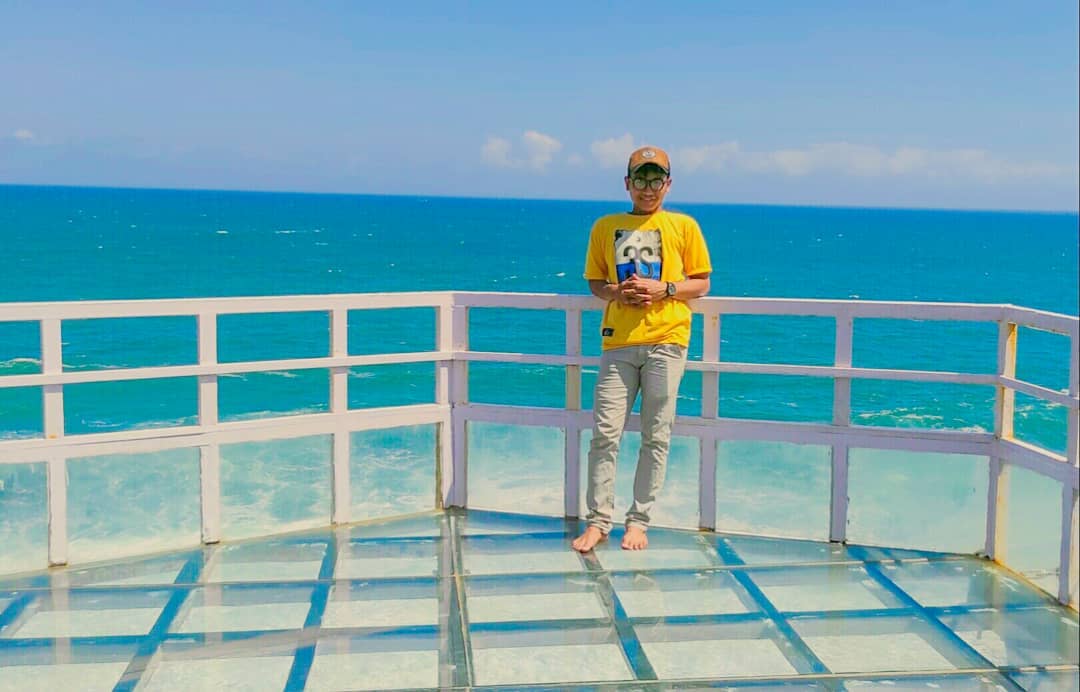 Pantai Teras Kaca Pantai Teras Kaca